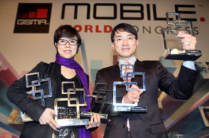 Samsung Smartphones ได้รางวัลระดับโลกใน Mobile World Congress 2013