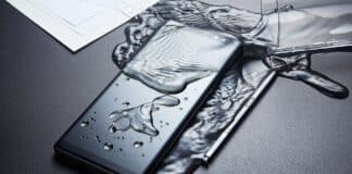 มือถือกันน้ำ IP68 ทำไมน้ำเข้าแล้วหมดประกัน? สรุปเหตุผลที่ควรรู้