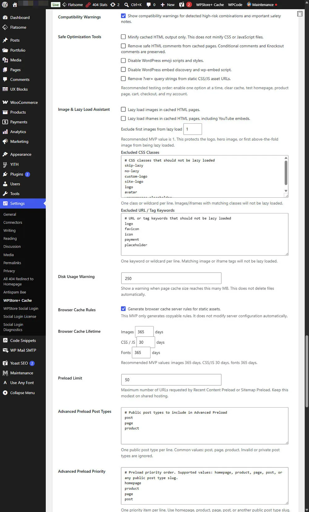 การตั้งค่าขั้นสูงของ WPStore+ Cache Optimizer ที่แสดงรายการ User Agent ที่ถูกยกเว้น, Query Parameter ที่ถูกละเว้น, Debug Response Header, ค่าเริ่มต้นที่ปลอดภัย, ความพร้อมสำหรับการปล่อยเวอร์ชัน และบันทึกการเปลี่ยนแปลงเวอร์ชันเสถียร
