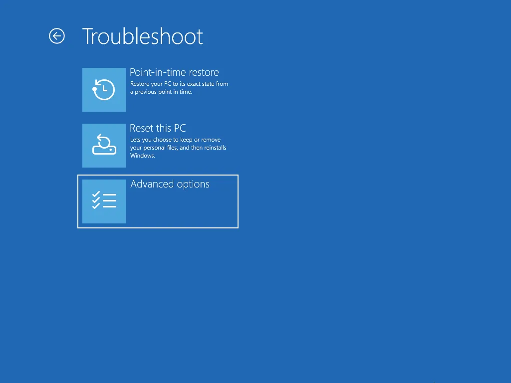 หน้าจอ Advanced options ใน Windows 11 แสดงเครื่องมือกู้คืนระบบ เช่น Startup Settings, Command Prompt และ System Restore